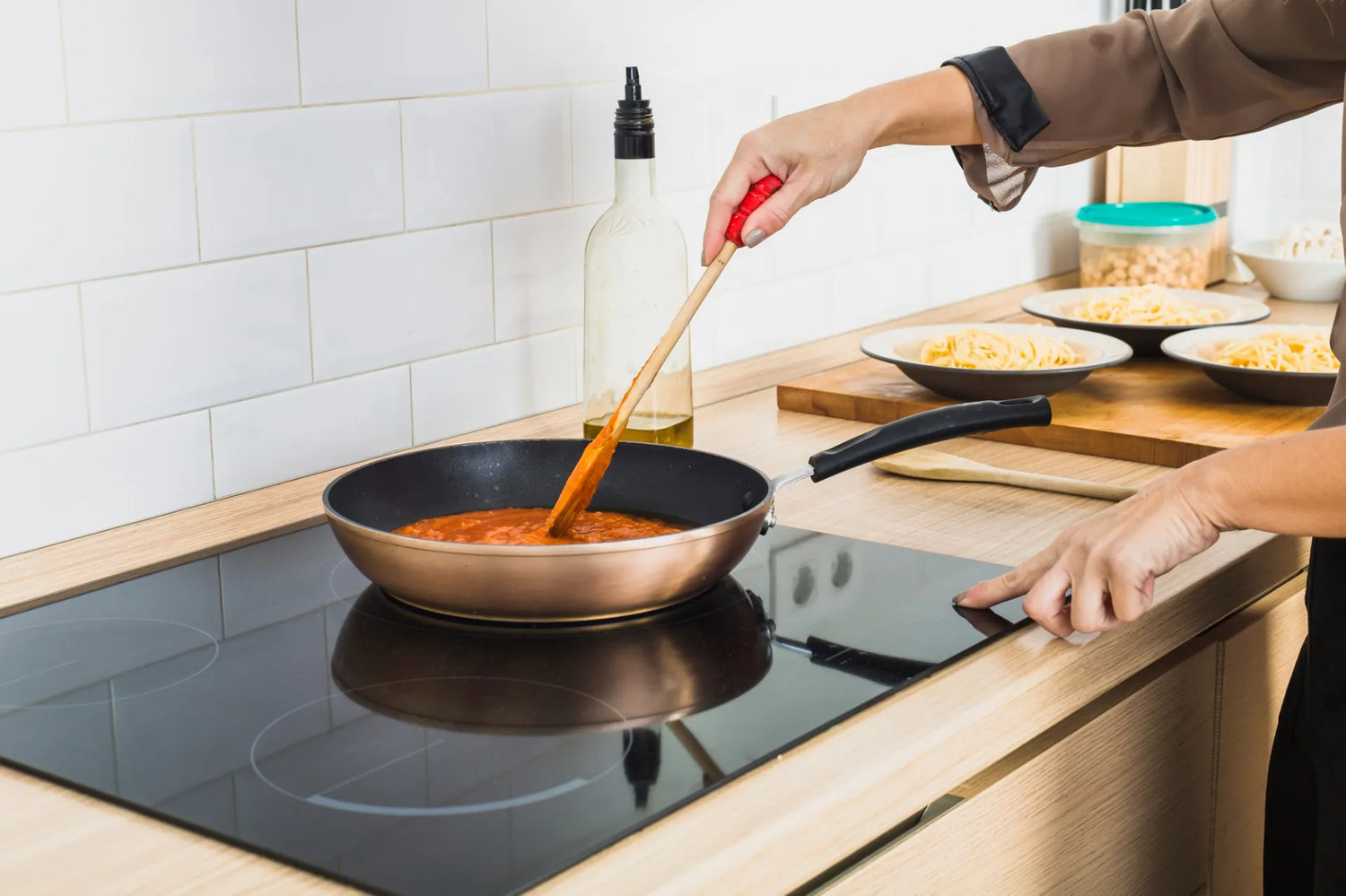 BUILT-IN ELECTRIC HOBS